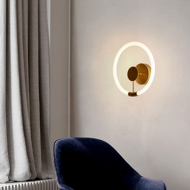Won Carrick Circle LED Wall Light