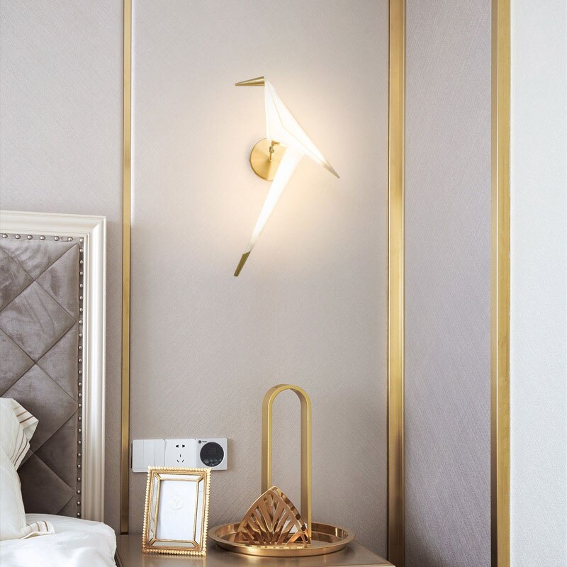 Won Cerise Bird Wall Lamp