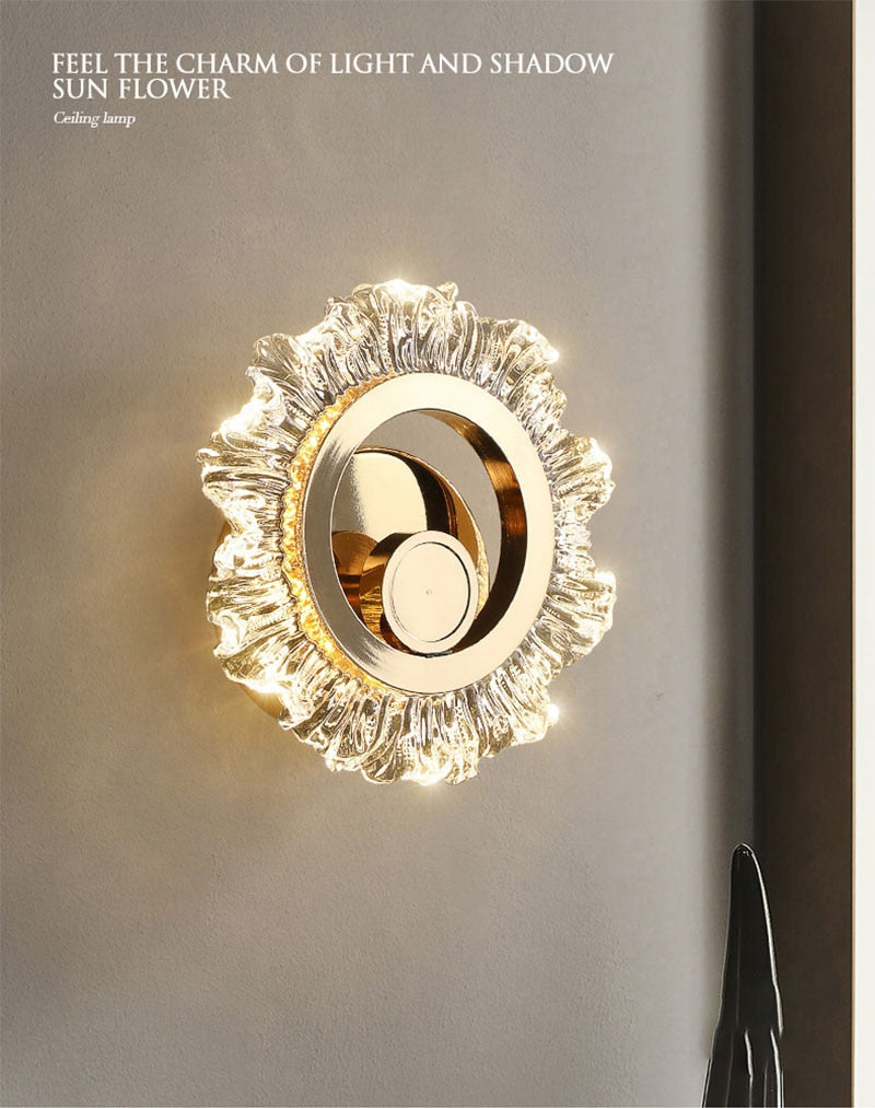 Lyf LED Sun Shape Wall Light