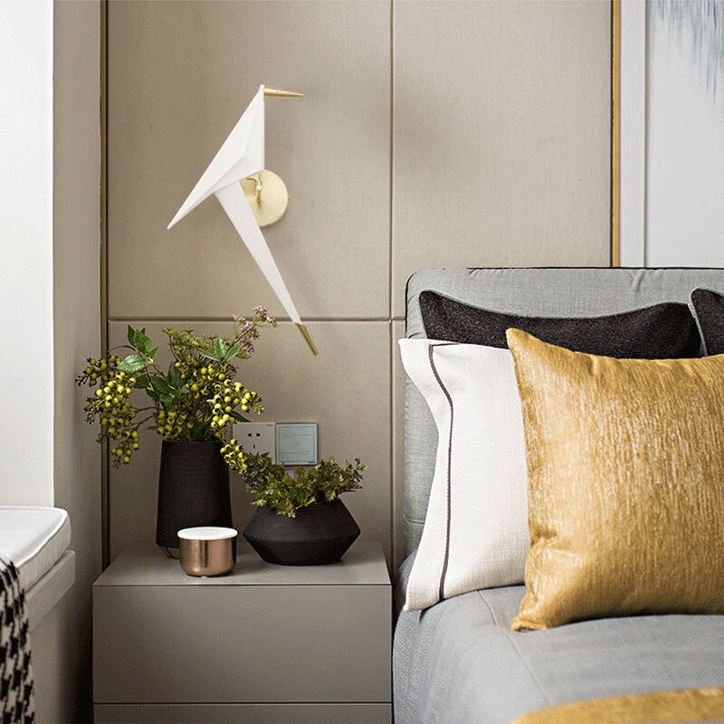 Won Cerise Bird Wall Lamp