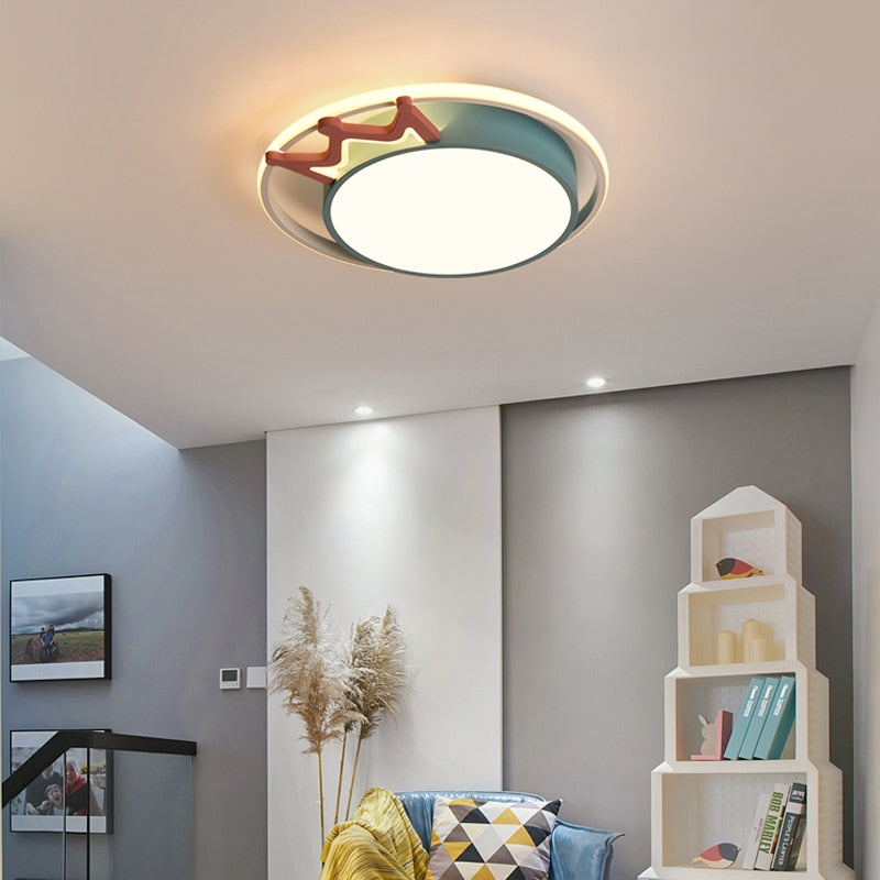 IIS Cartoon Nursery Crown Ceiling Lamps For Children