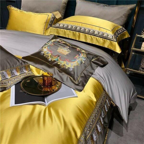 Hadi Embroidered Border Satin Duvet Cover Set
