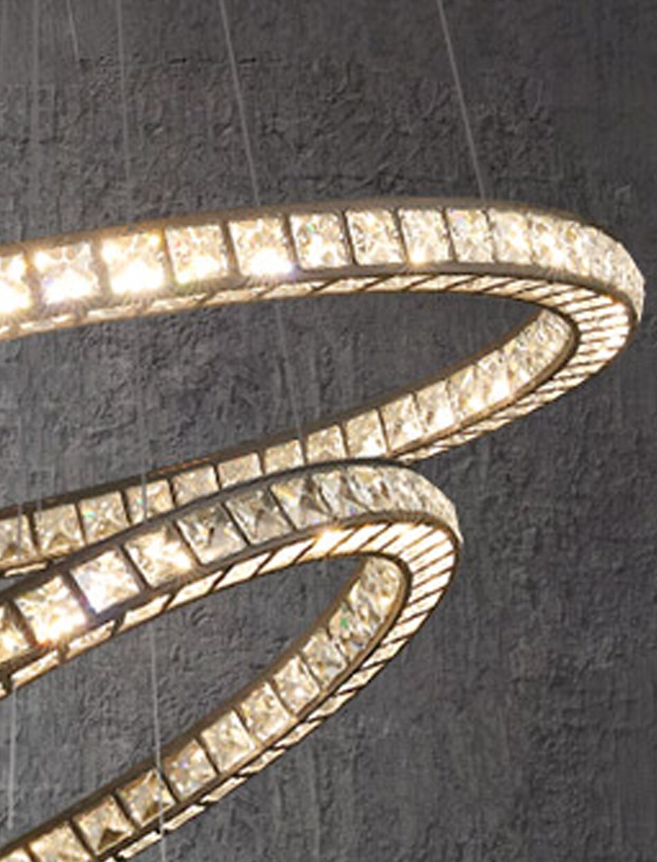 Ylk Montaña Modern Black Crystal Pendant