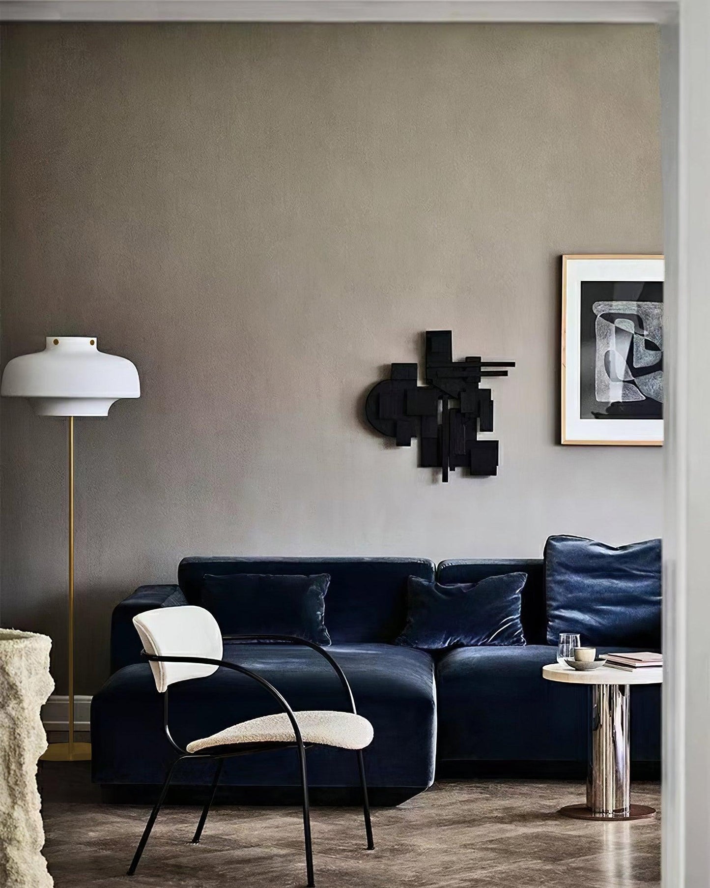 Meridian Stylish Floor Lamp