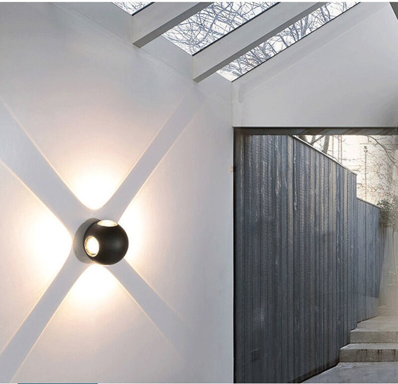 Won Chrysanthe Garden Waterproof Sconces