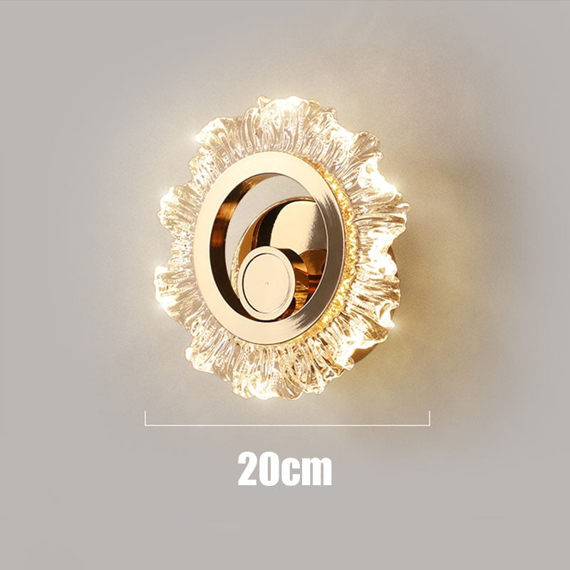 Lyf LED Sun Shape Wall Light