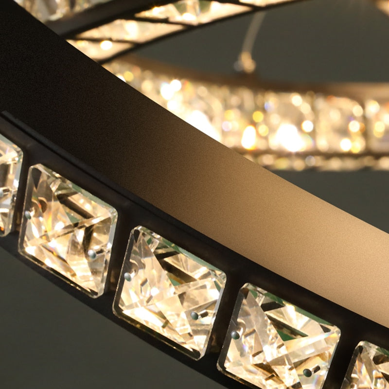 Ylk Montaña Modern Black Crystal Pendant