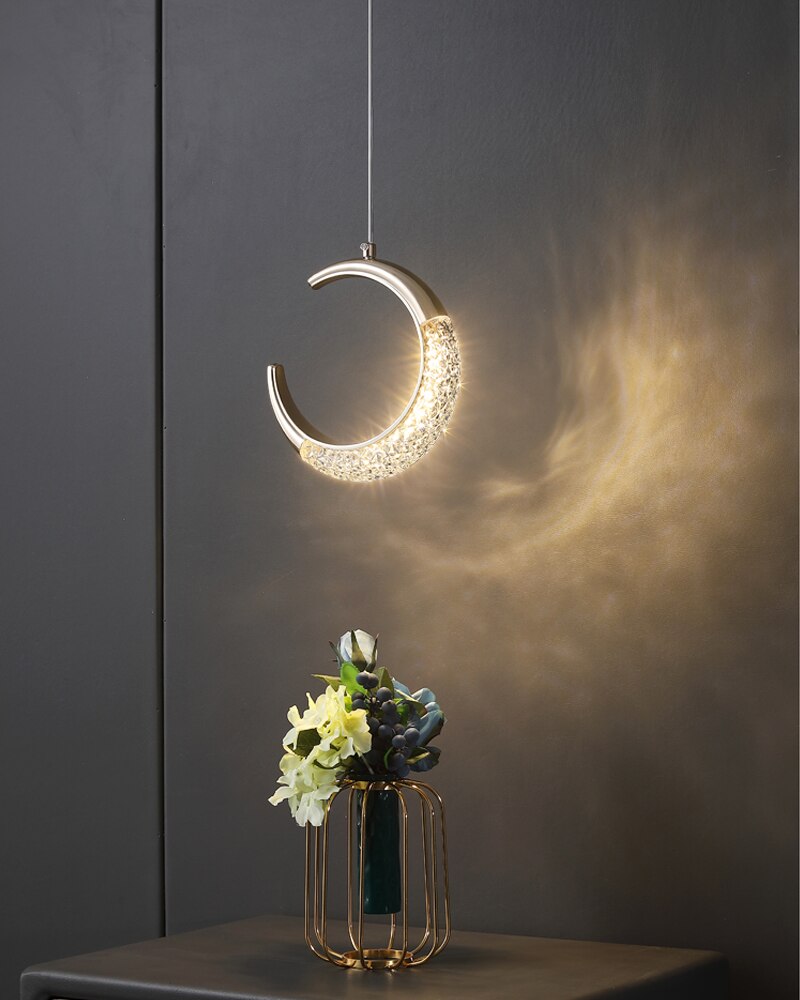 Lyf Moon And Circle Pendant Light