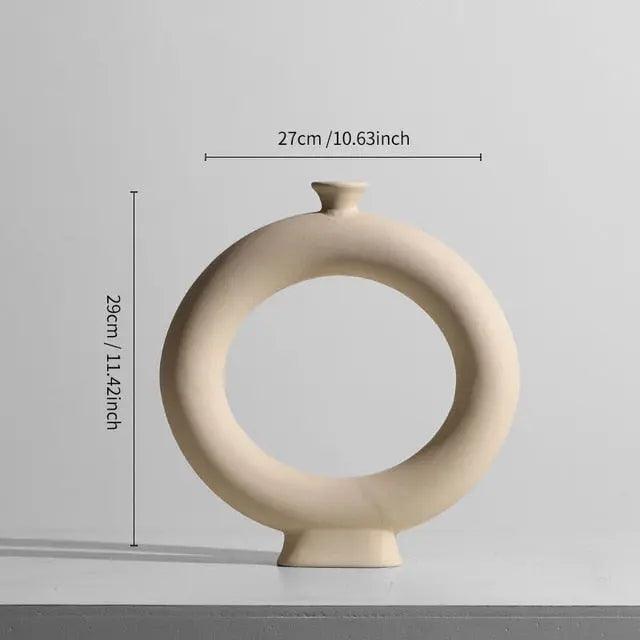 Ingrid - Minimal Ceramic Vase