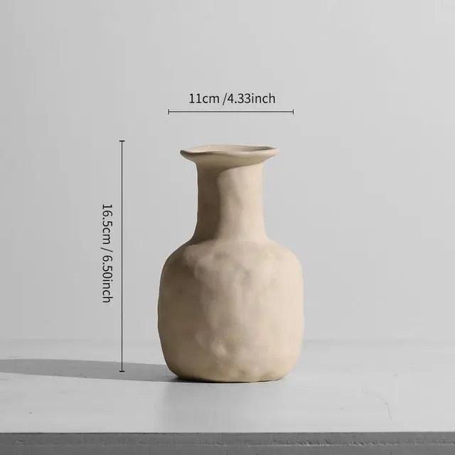 Ingrid - Minimal Ceramic Vase