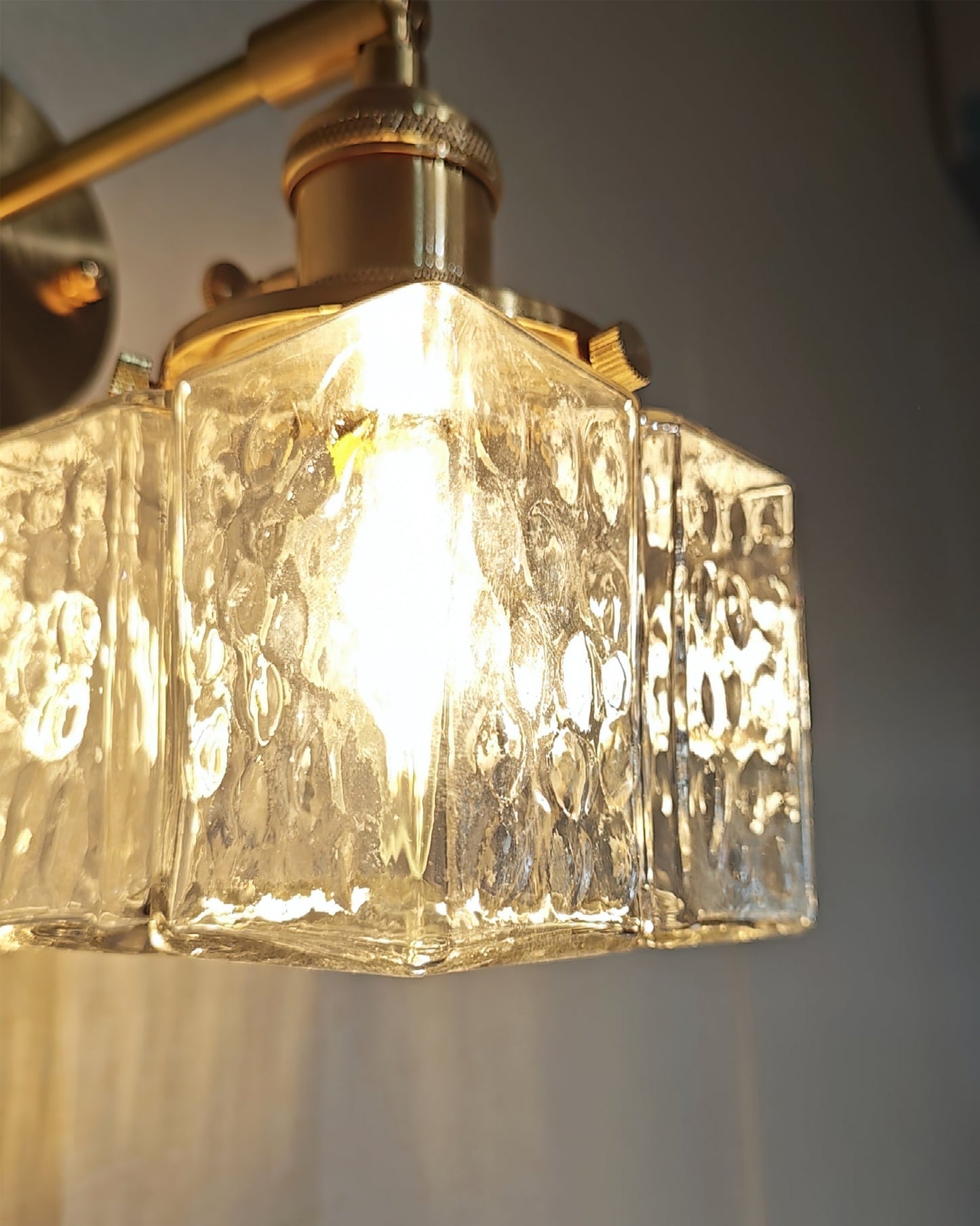 Jewel Glass Brass Wall Lamp