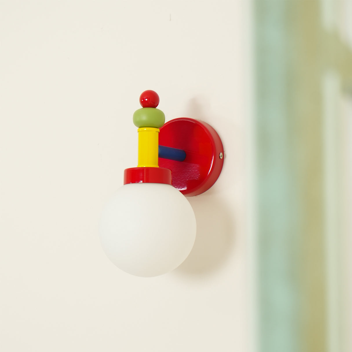 Junit Wall Lamp