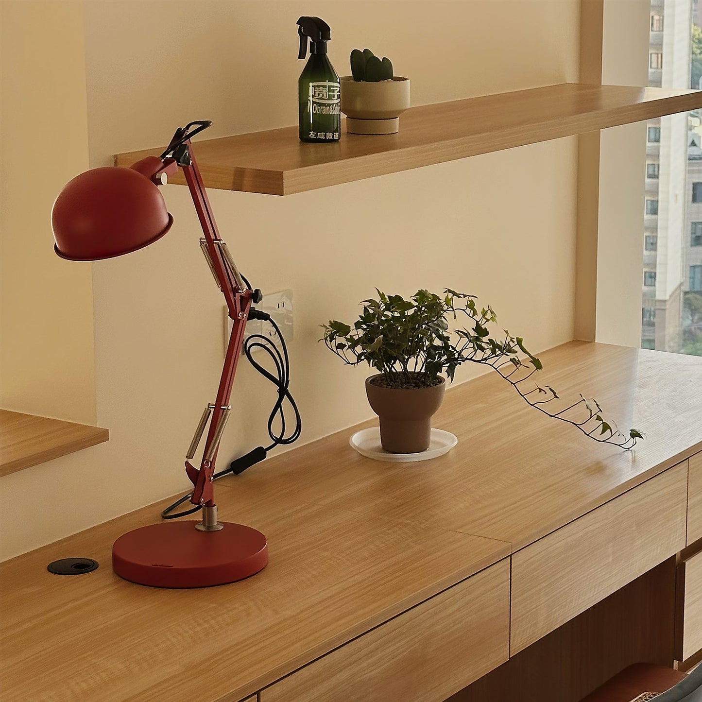 Kaiser Red Table Lamp