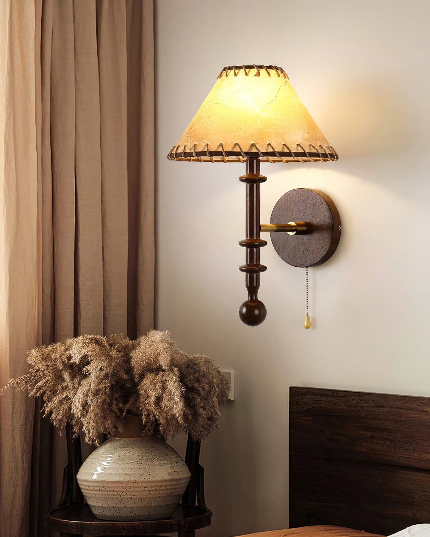 Kibo Wood Wall Lamp