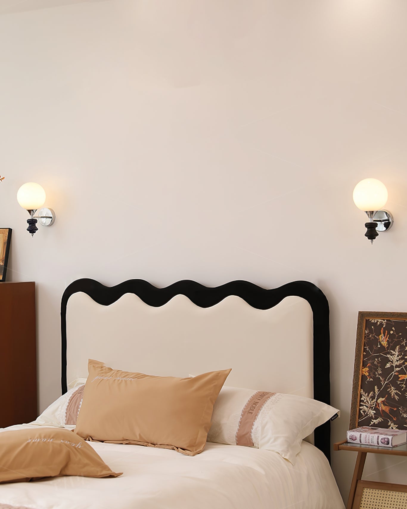 Koscina Wall Lamp