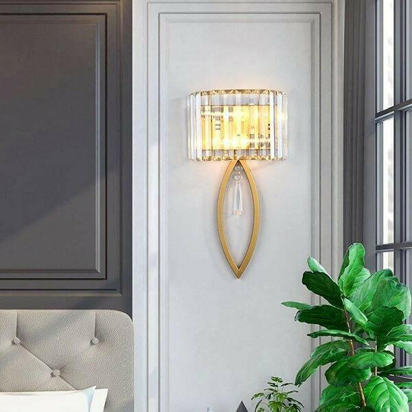 Lan - Oval Cut Fluted Glass Wall Lamp