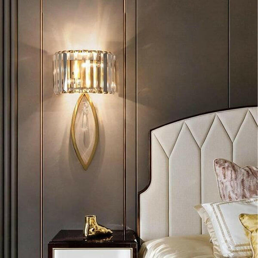 Lan - Oval Cut Fluted Glass Wall Lamp