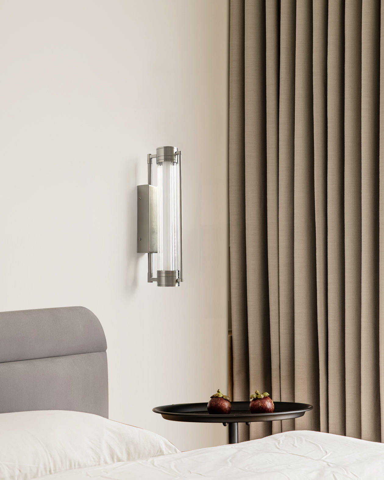 Lirna Wall Lamp