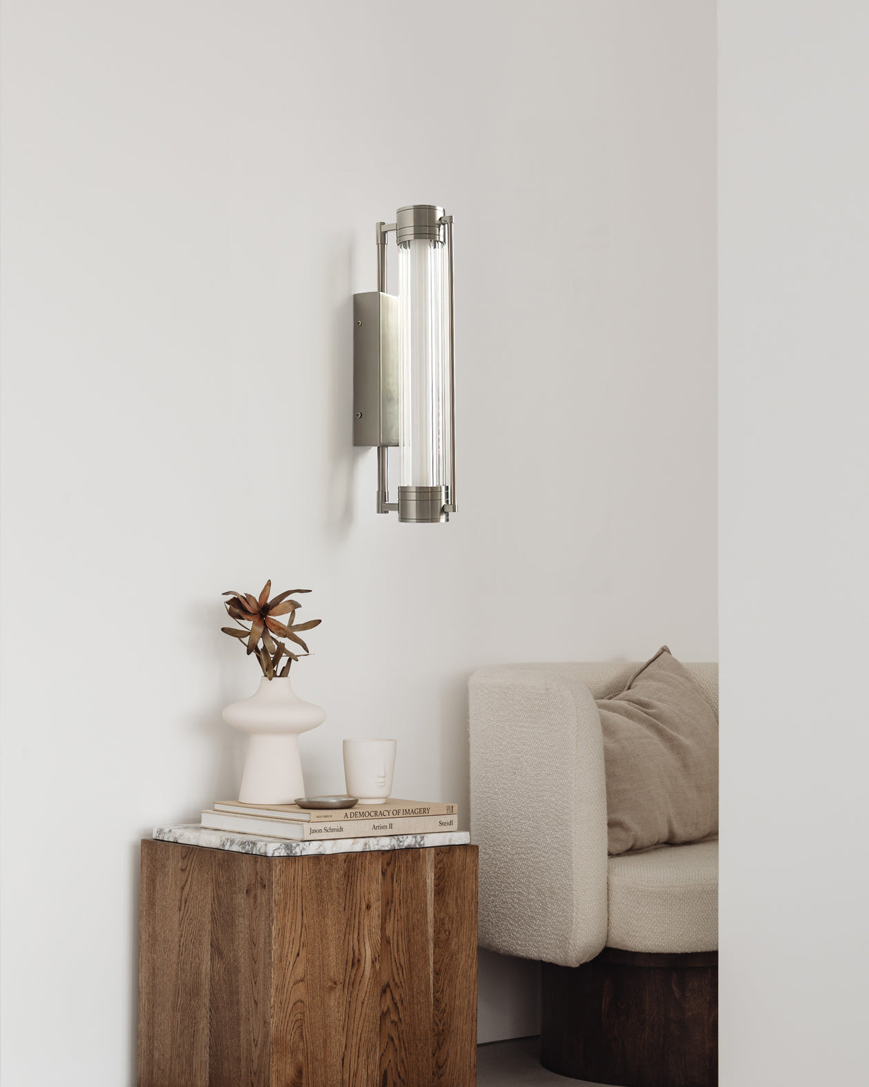 Lirna Wall Lamp