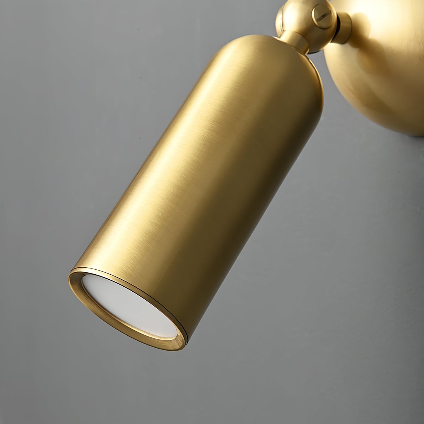 Madame Dome Wall Lamp