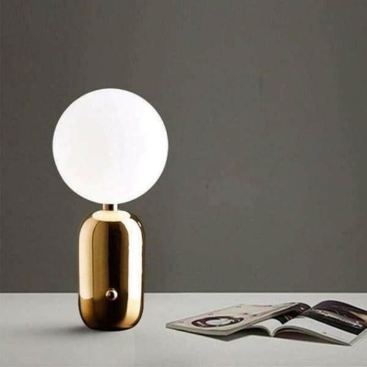 Madison Aballs Table Lamp
