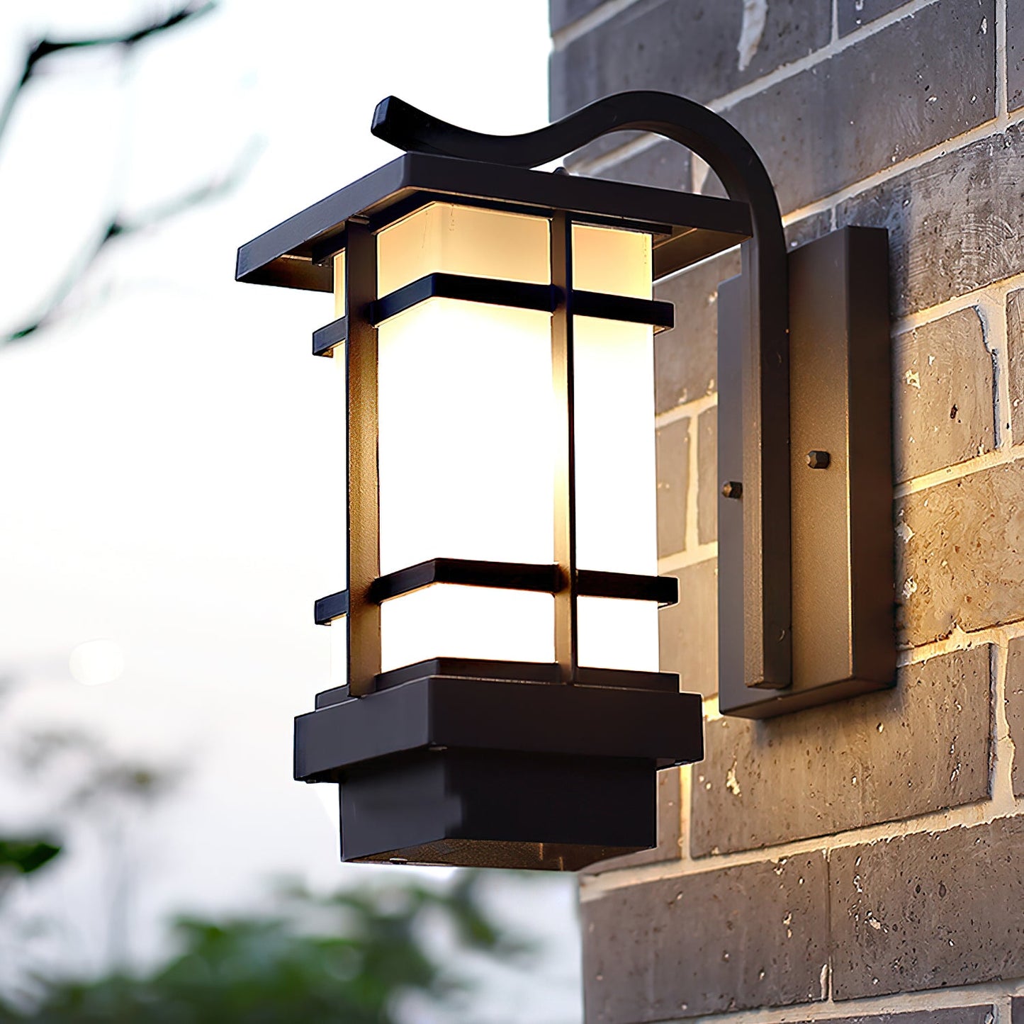 Madison Lantern Outdoor Wall Light