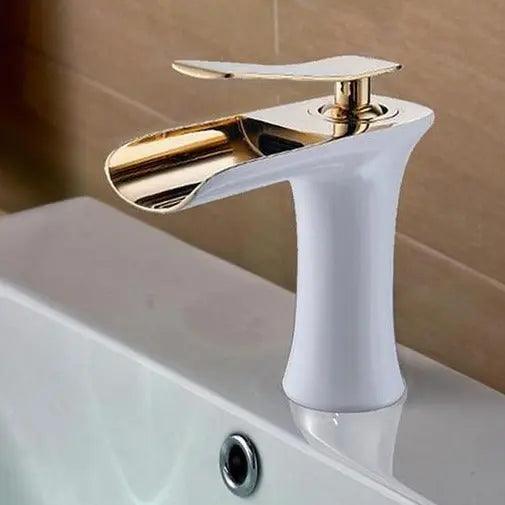 Mai Gold Bathroom Faucet Elegance