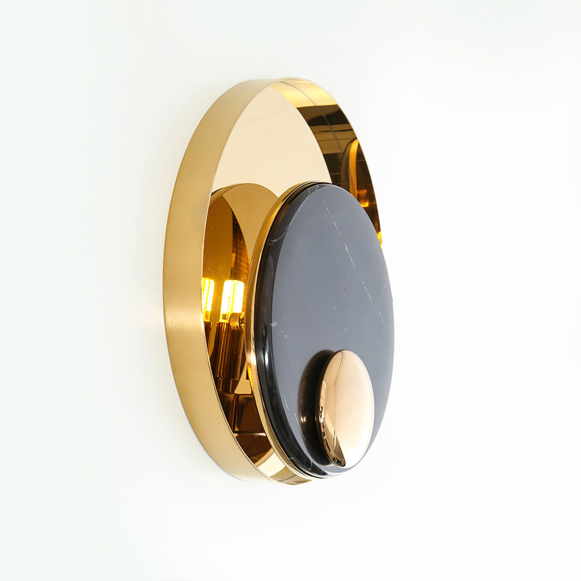 Metamorphosis Wall Lamp