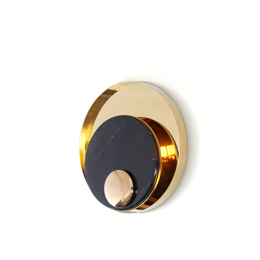 Metamorphosis Wall Lamp