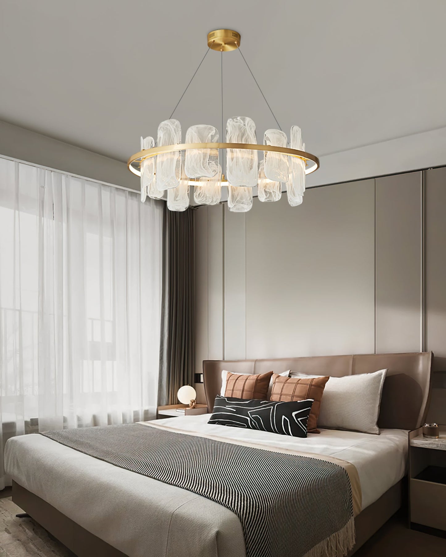 Mille Round Glass Chandelier
