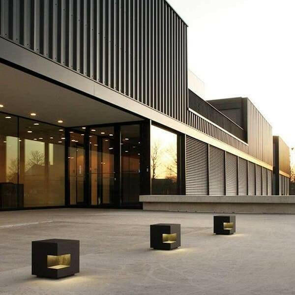 Modern LED Lawn Light Outdoor