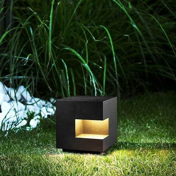 Modern LED Lawn Light Outdoor