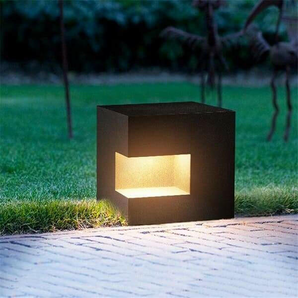 Modern LED Lawn Light Outdoor