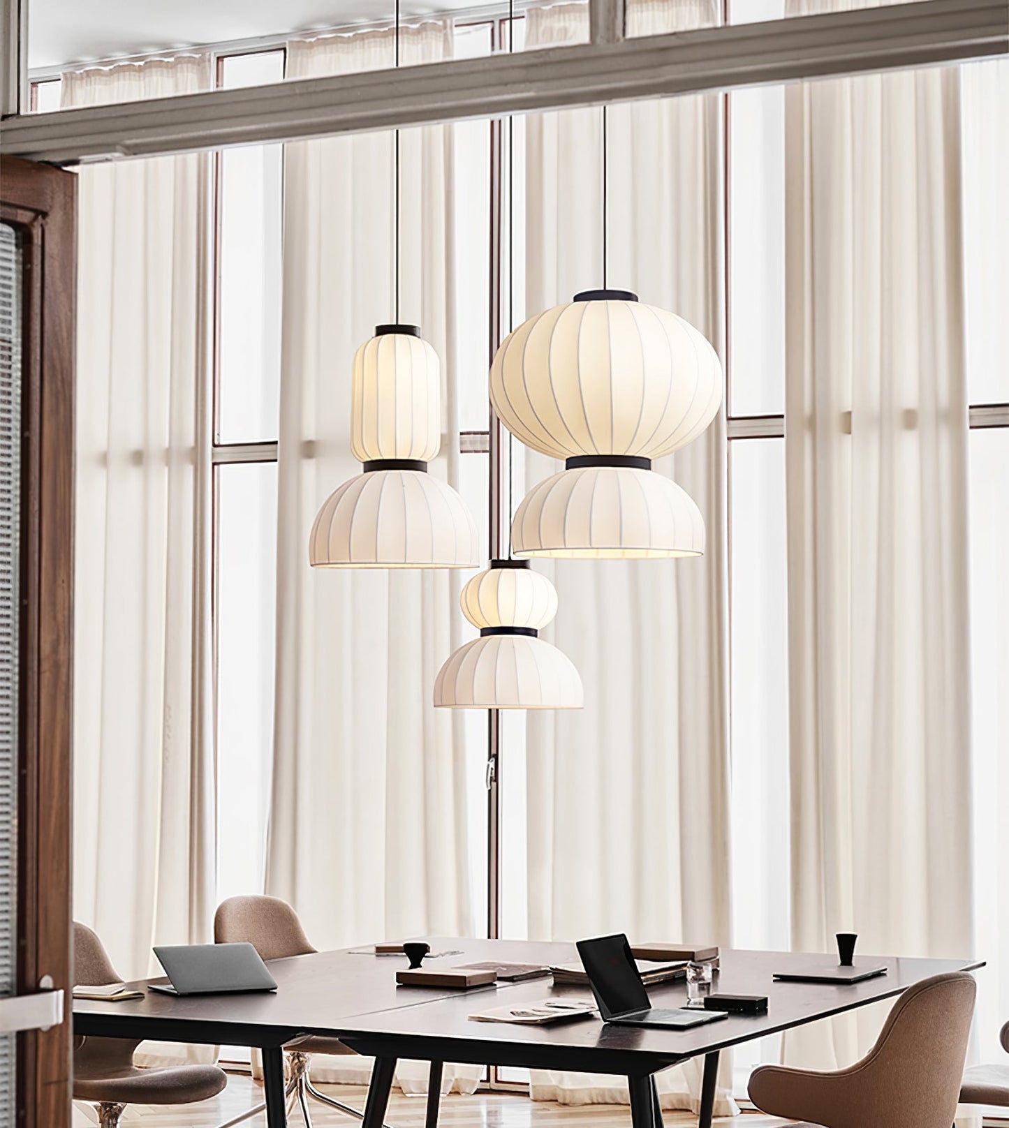 Mulberry Silk Pendant Lantern Light