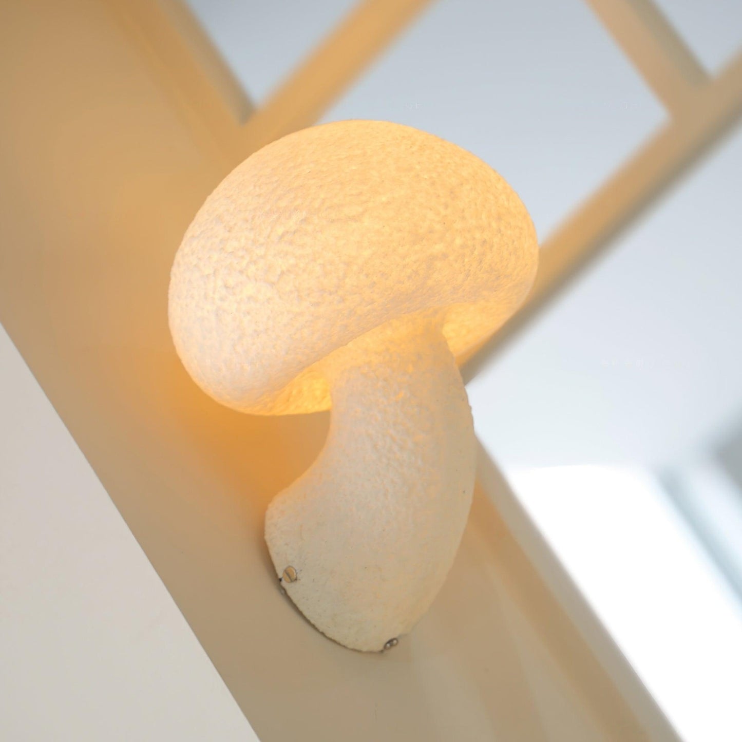 Mushroom Resin Plug-In Lamp
