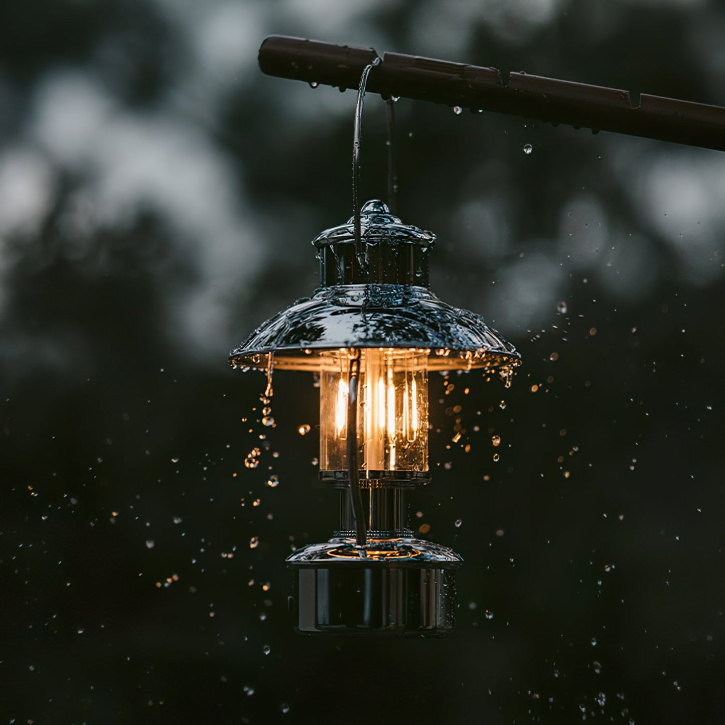 N80 Lantern Outdoor Table Lamp