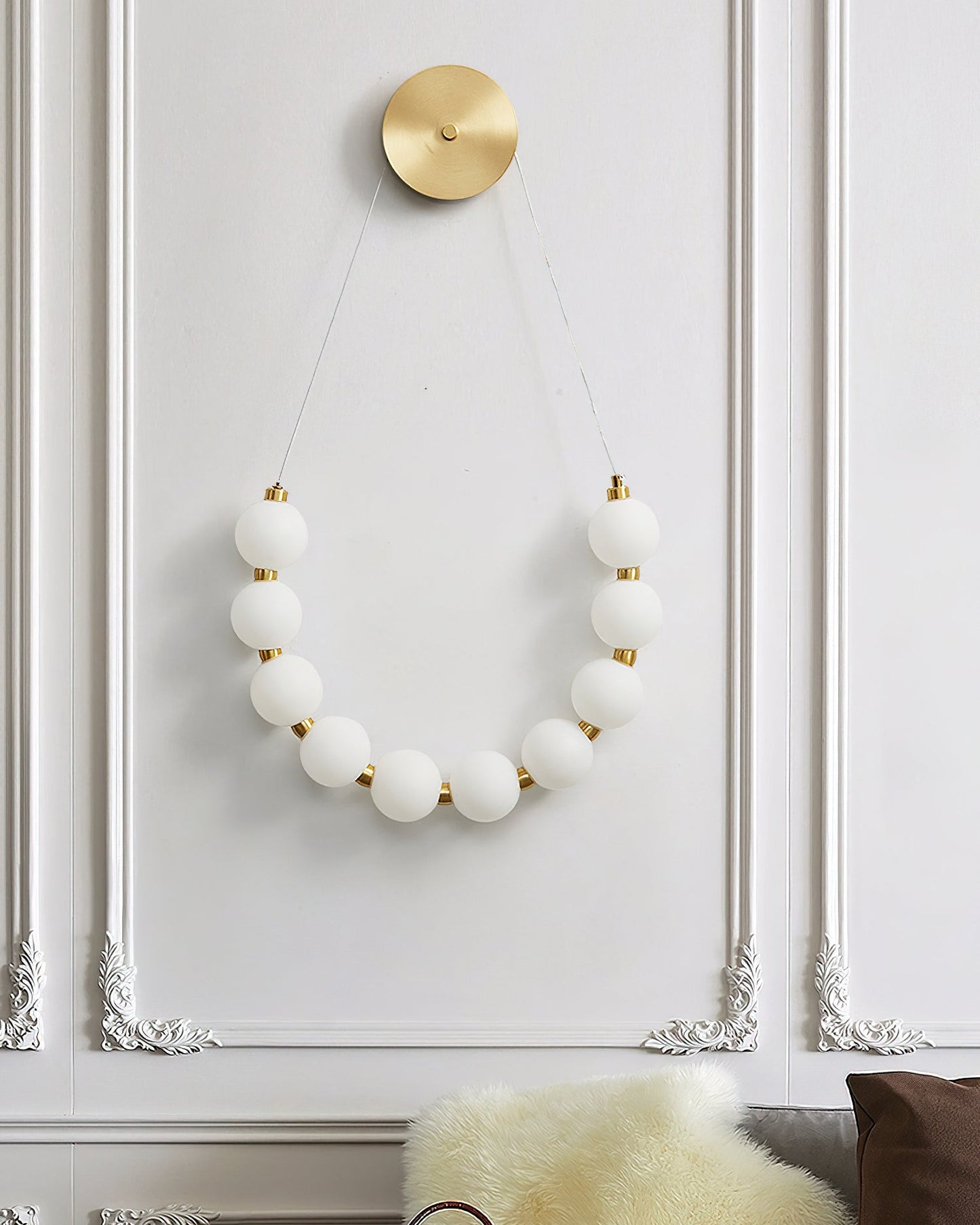 Necklace Loop Elegant Wall Lamp