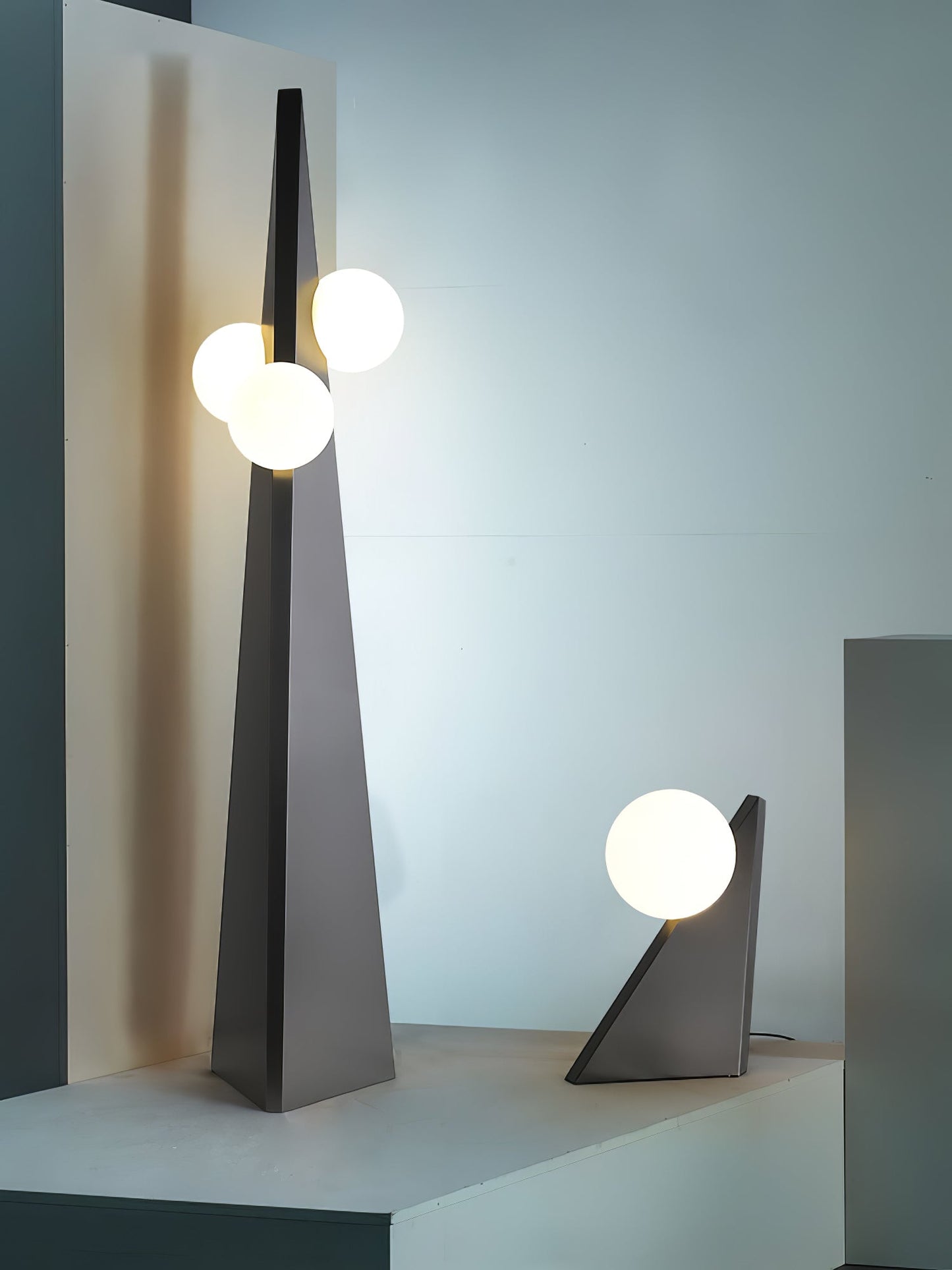 Noir Roy Modern Floor Lamp
