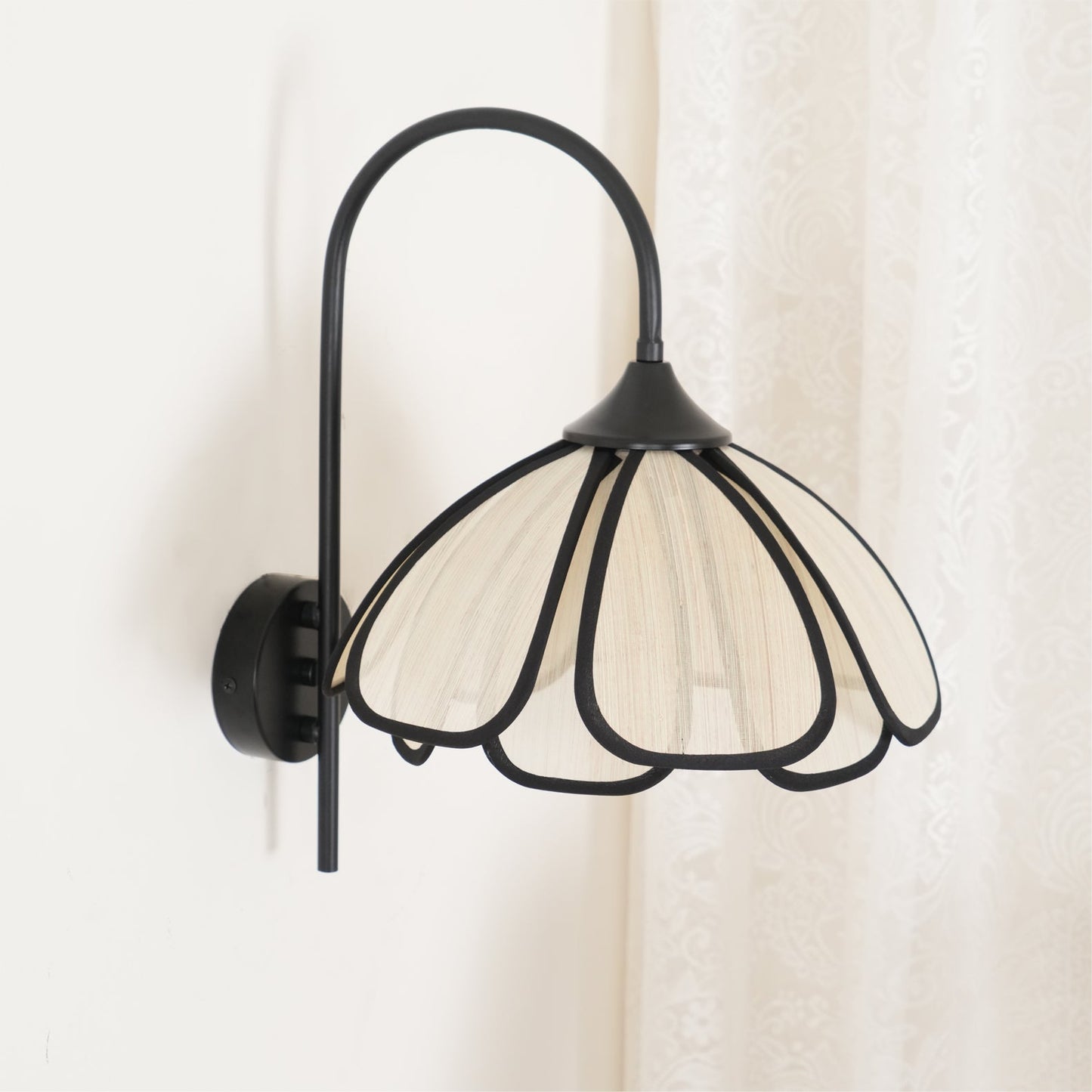 Okai Wall Lamp