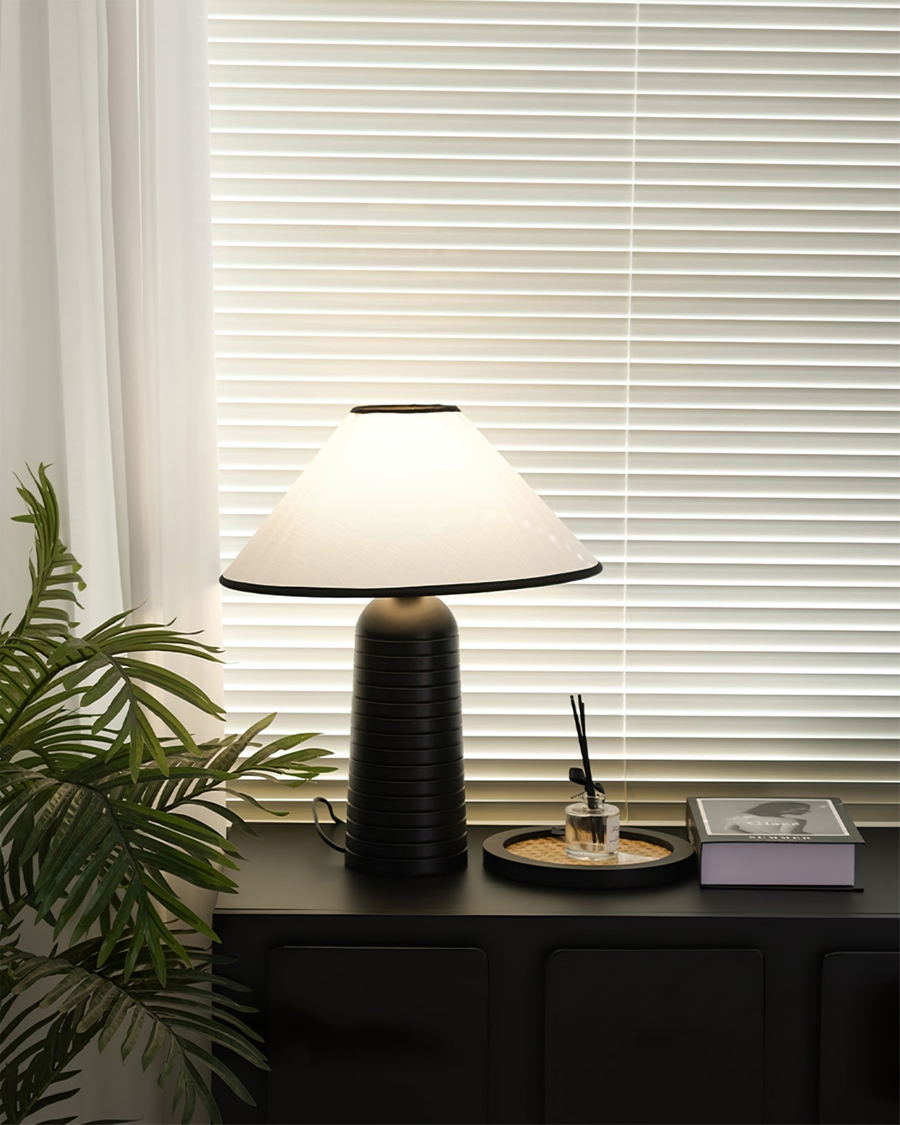 Palisades Table Lamp