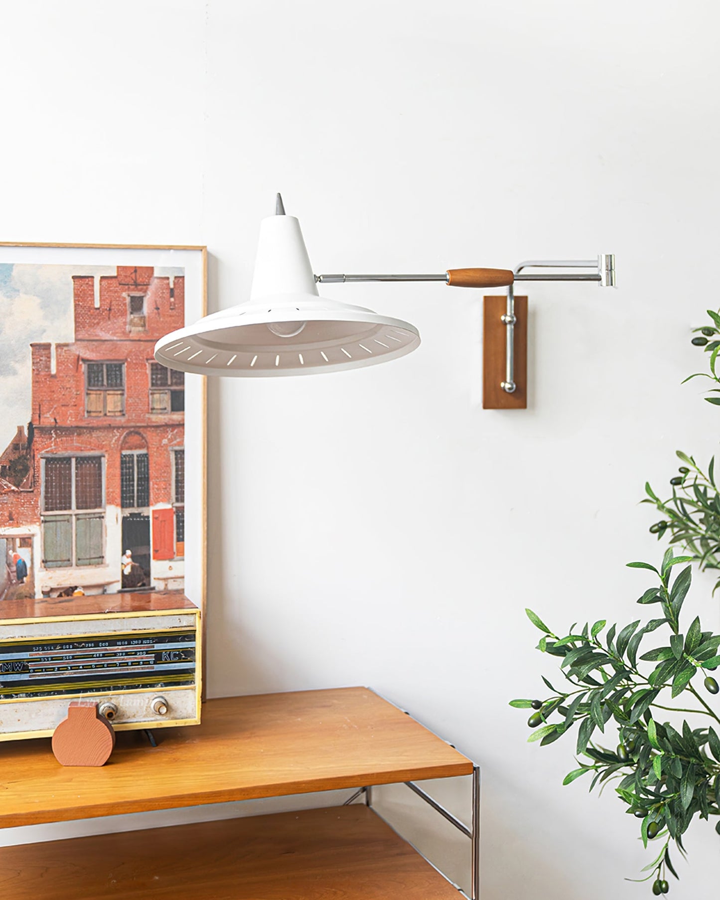 Paperclip Elbow Wall Lamp