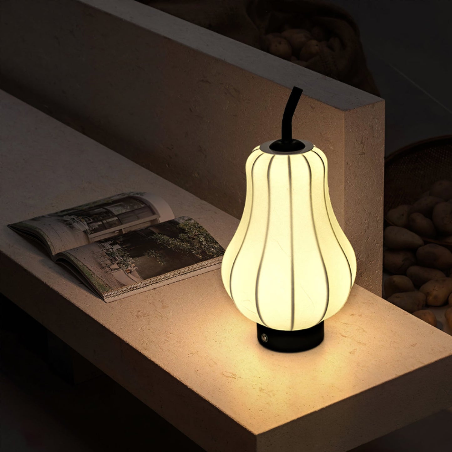 Pear Built-in Battery Table Lamp