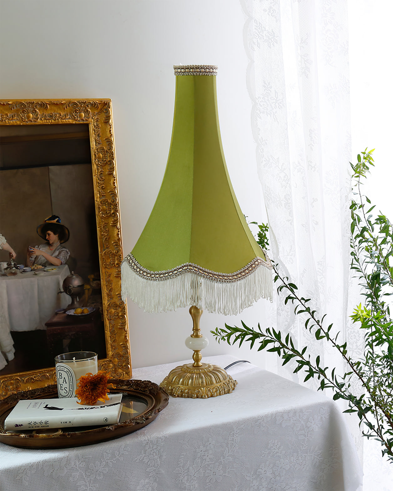 Peia Tassel Table Lamp