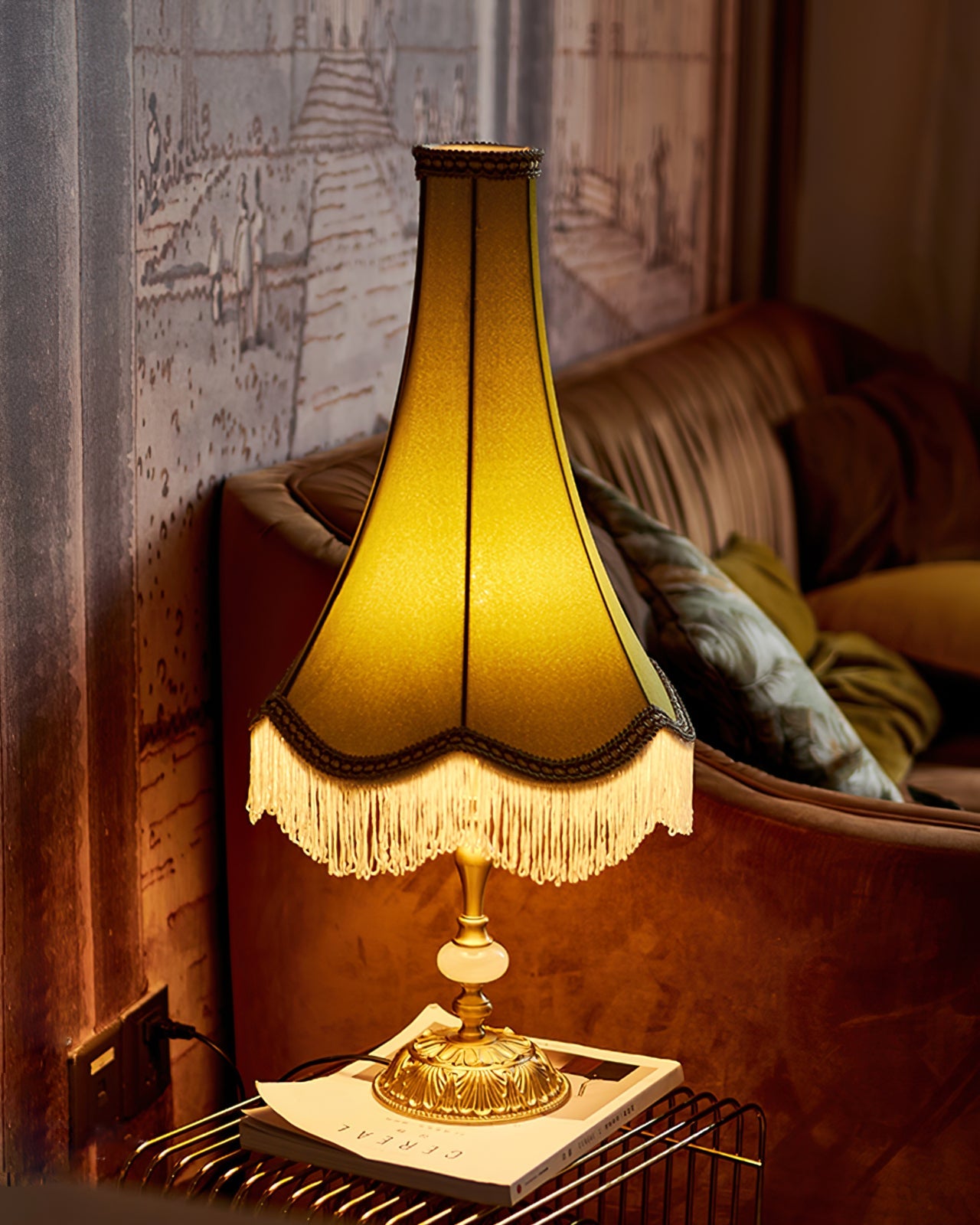 Peia Tassel Table Lamp