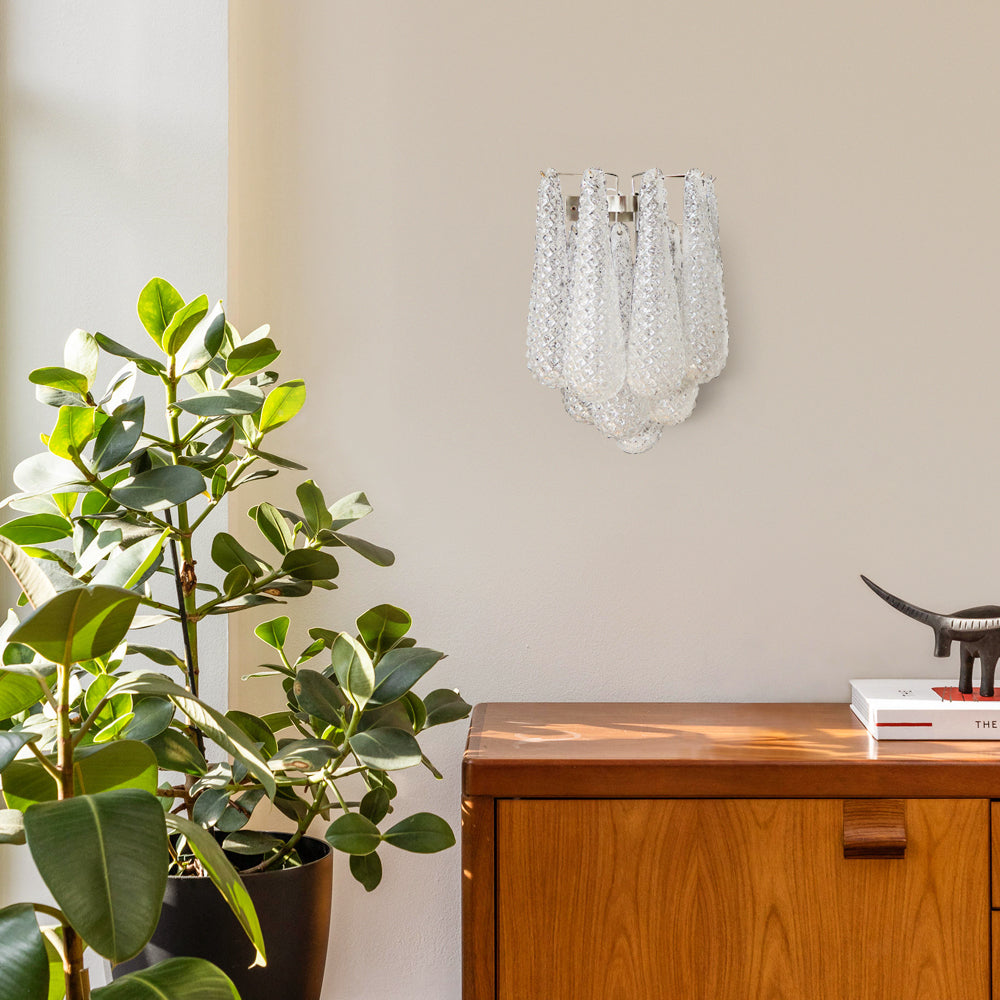 Petals Drop Wall Lamp