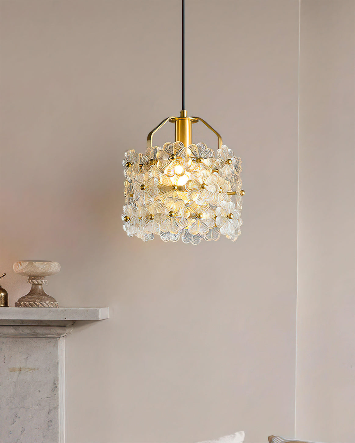Petit Floral Glass Pendant Lamp