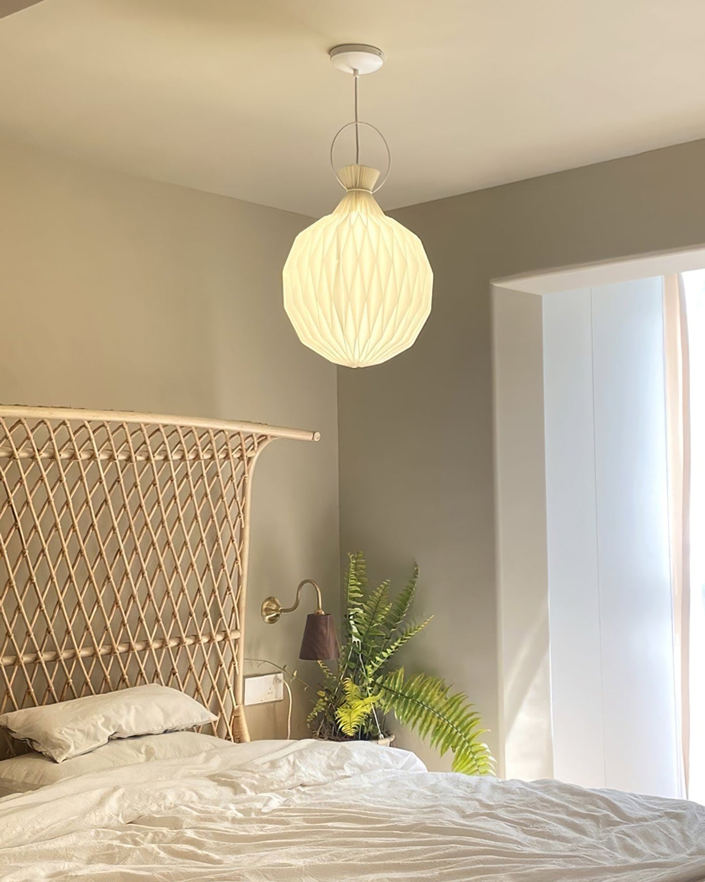 Pineapple Paper Pendant Lamp