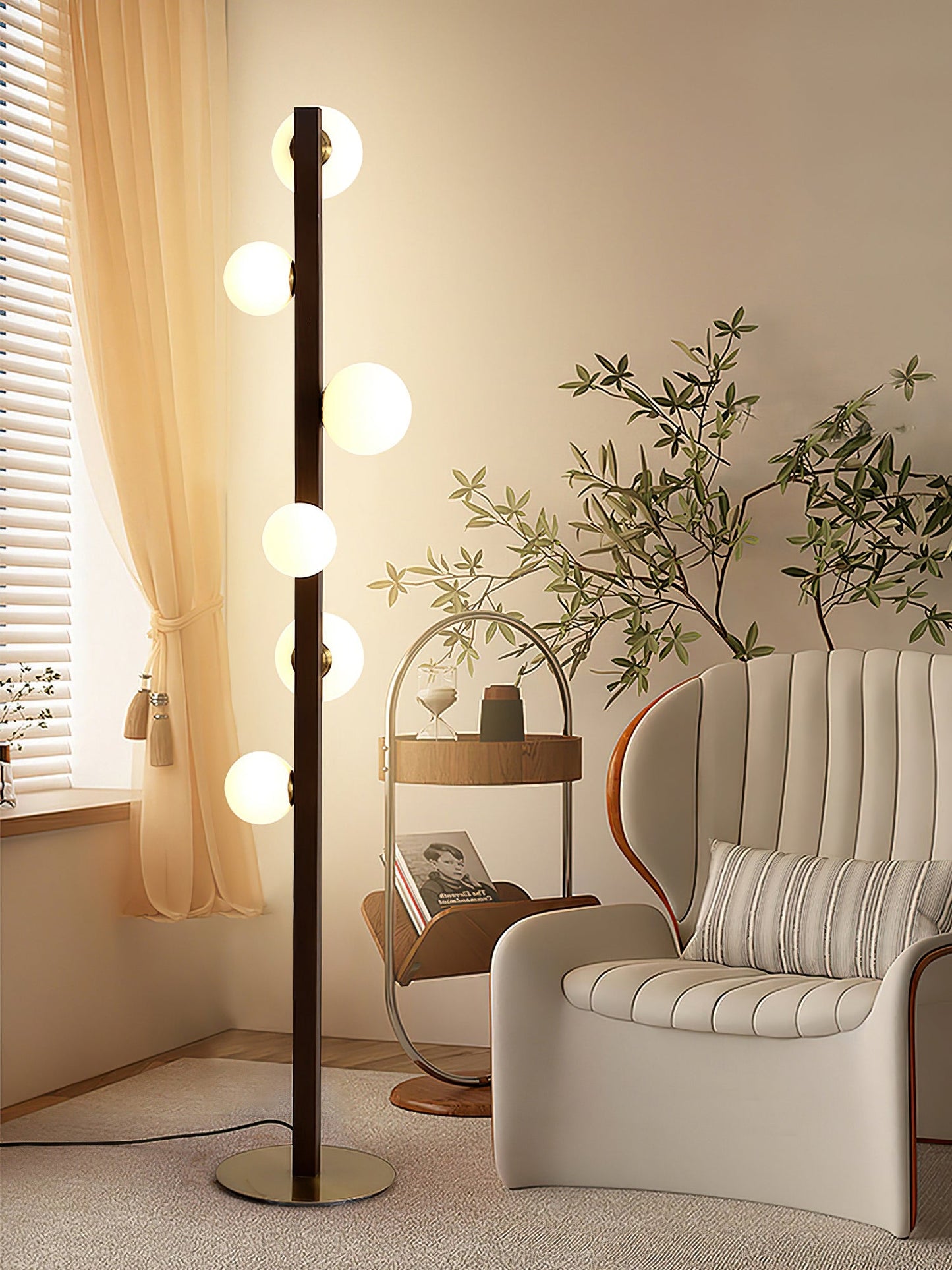 Planeta Stylish Wood Floor Lamp