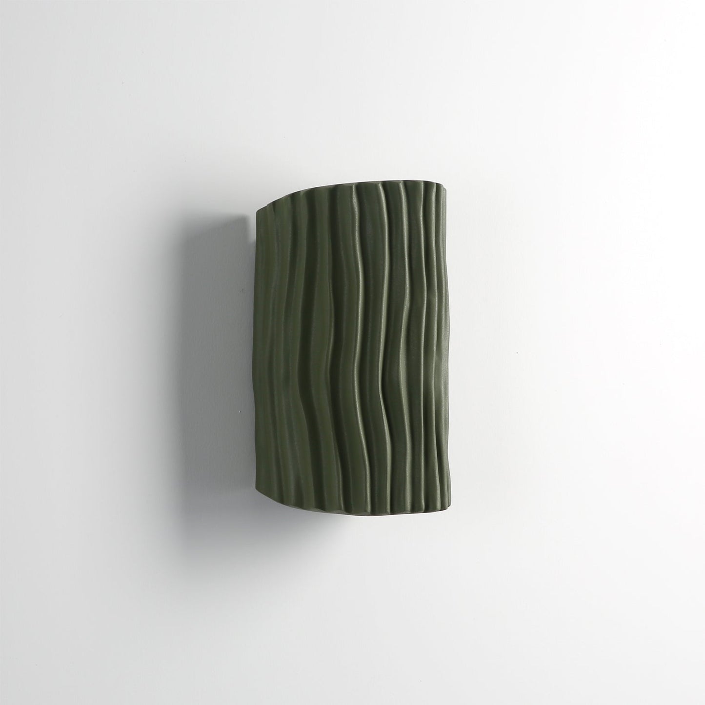 Pleated Resin Wall Lamp