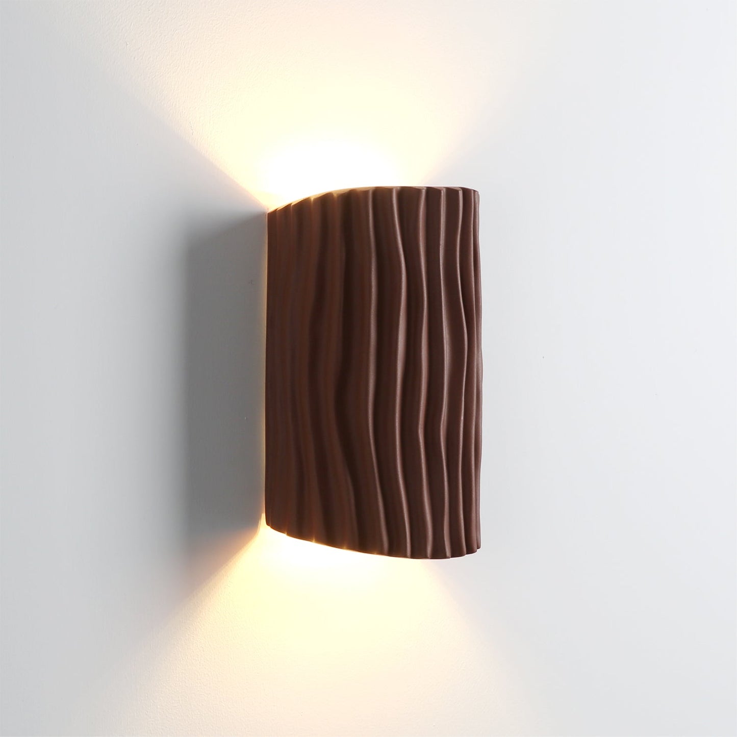 Pleated Resin Wall Lamp